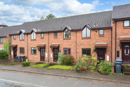 2 bedroom terraced house to rent - Photo 4