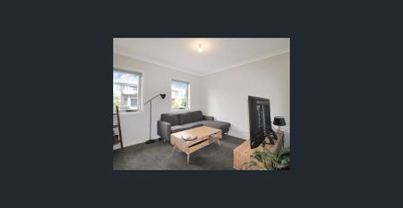 Sprawling Family Residence - Photo 2