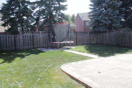 For Lease - 164 Royal Valley Drive, Caledon, Ontario - Photo 3