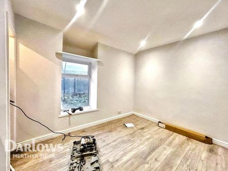 2 bedroom terraced house to rent - Photo 3