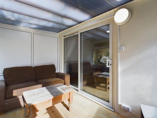 Willingdon Road, Brighton - Photo 1