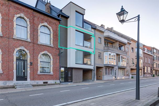 MODERN INSTAPKLAAR APPARTEMENT MET 2 SLAAPKAMERS AAN HET CENTRUM VAN BILZEN - Photo 1