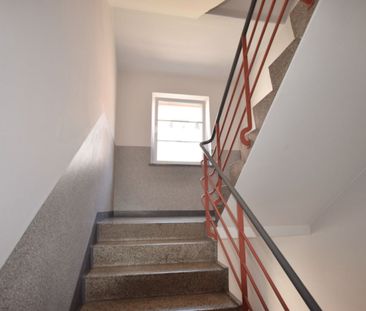 Tageslichtbad mit Wanne • Balkon • renoviert • 2 Raum • Sonnig • Ei... - Foto 6