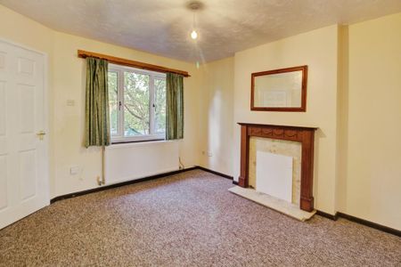 2 bedroom detached house to rent - Photo 4