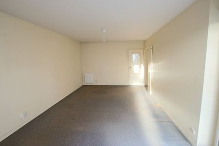 Apartment - Photo 3