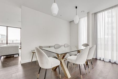 3 bedroom flat to rent - Photo 3