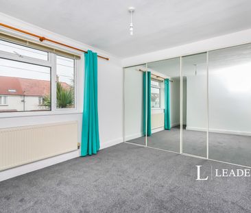 3 bedroom house to rent Queens Crescent, Eastbourne, BN23 - Photo 1