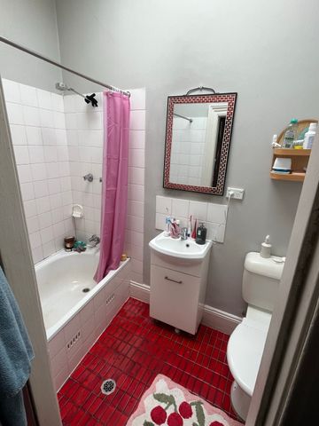 Chippendale - Photo 5