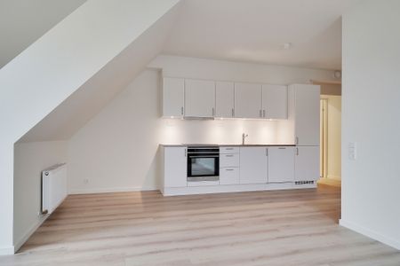 2-vær. lejlighed med egen altan - Foto 4