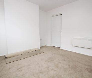 1 bedrooms Apartment for Sale - Photo 4
