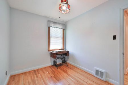 For Lease - 72 Oriole Avenue, Mississauga, Ontario - Photo 5