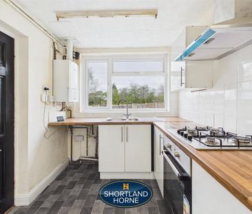 3 bedroom end of terrace house to rent - Photo 6