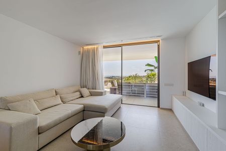 Middle Floor Apartment in Los Arqueros - Photo 3