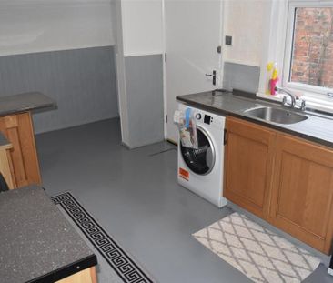 1 bedroom cottage to rent - Photo 2