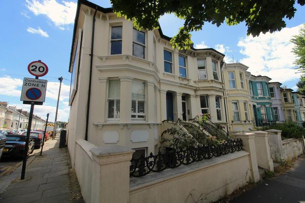 1 bedroom flat to rent - Photo 1