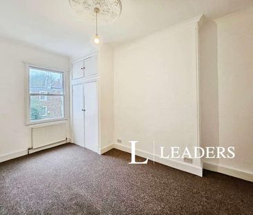 Palmeira Avenue, Hove, BN3 - Photo 1