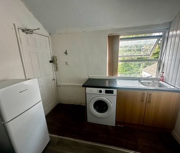 1 Bed Flat, Coventry, CV1 - Photo 5