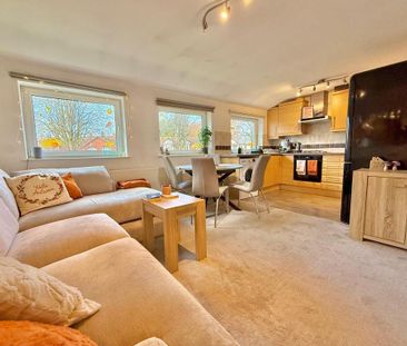 2 bedroom flat to rent - Photo 4