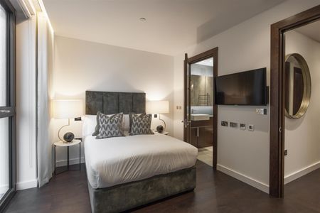 The Residence, Charles Clowes Walk, Nine Elms, London. SW11 - Photo 5