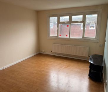 1 Bed Flat, Shoreham Close, CR0 - Photo 1