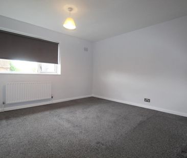 3 bedroom House To Let Total Size: 1442 SQ FT - Photo 1