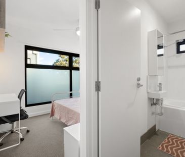 Woodmere Avenue (H60), Paradise – Room G - Photo 6