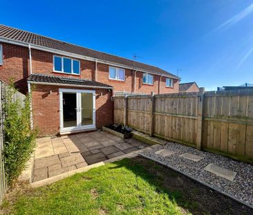 2 bedroom terraced house to rent - Photo 4