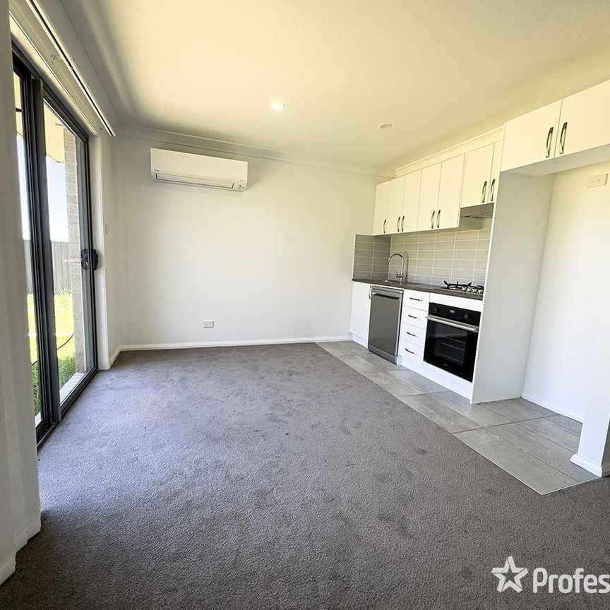 2 Bedroom Duplex for Lease - Photo 1