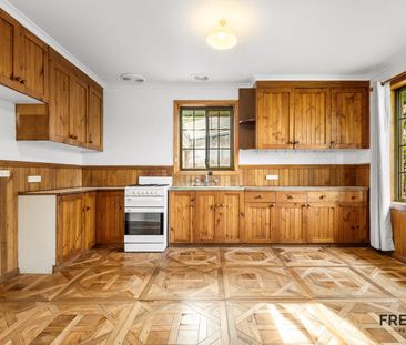 Freshly Updated Home in Convenient Newcomb Location - Photo 4