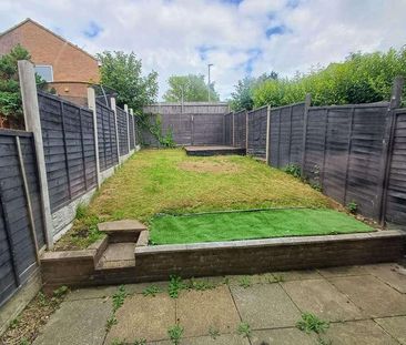 Brussels Way, Luton, LU3 - Photo 1