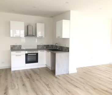 Location Appartement 2 pièces 70m² - Photo 1