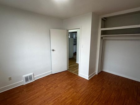 For Lease - 33 Jeavons Avenue Unit# Entire House, Toronto, Ontario - Photo 5