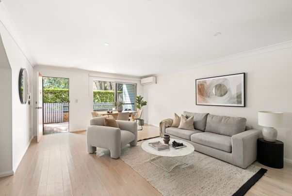 North-facing townhouse in parkside pocket - Photo 1