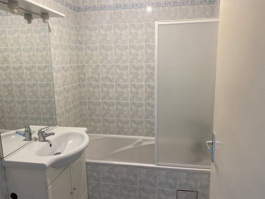 Location Appartement 2 pièces 48m² CLERMONT FERRAND 63000 - Photo 1