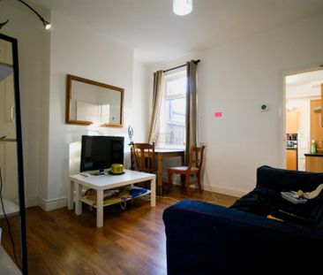 230 Dawlish Road - Photo 1