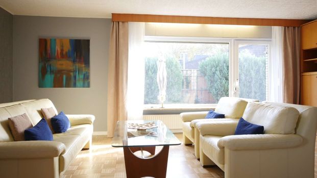 Geschmackvoll möblierter Bungalow in ruhiger Lage in Davenstedt - Photo 1