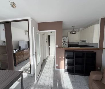 Location Appartement 1 pièce 26m² NICE 06300 - Photo 3