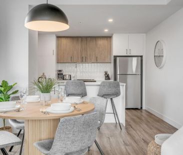 3 1/2 1 chambre à coucher 1 salle de bain - Photo 2