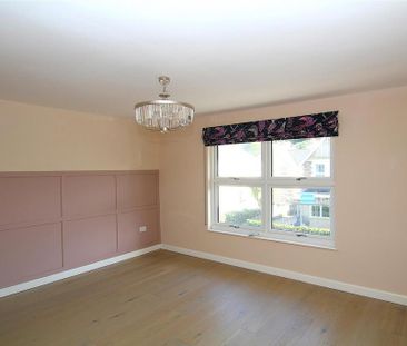 3 bedroom apartment to rent - Photo 6