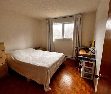 5 1/2 à louer janvier 2026, 1230$/mois - Photo 1