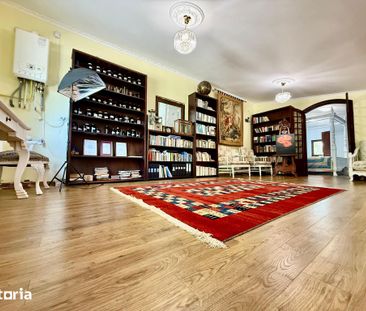 De închiriat|3 camere|136 mp |Curte 300 mp| Parcare|COMISION 50% - Fotografie 1