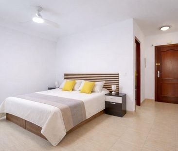 Roquetas de Mar, Andalusia 04740 - Photo 5