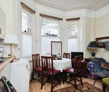 Montpelier Place, Brighton - Photo 1