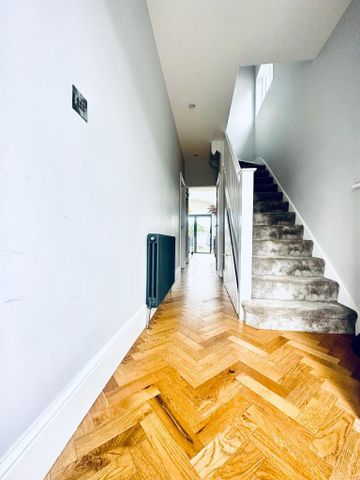 3 bedroom semi-detached house to rent - Photo 5