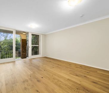 Modern & Elevated Ground Floor Apartment - Photo 1