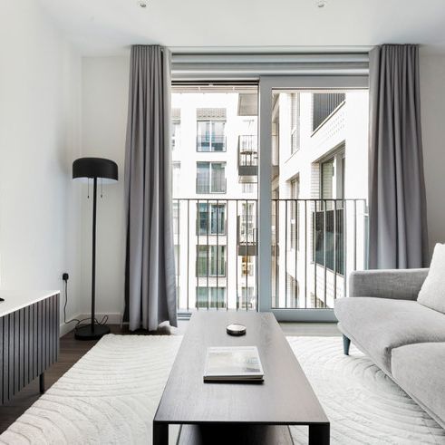 Bloom Nine Elms, Nine Elms Lane - Photo 1