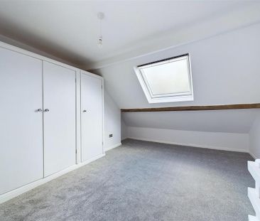 3 bedroom end of terrace house to rent - Photo 5