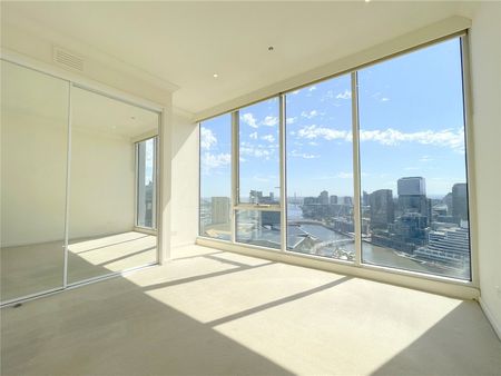 3208/63 Whiteman Street - Photo 4