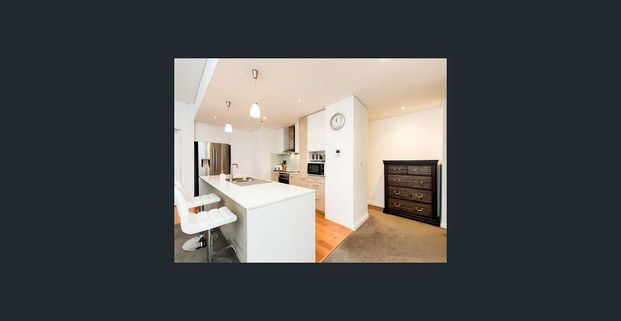 Smack-bang in the Heart of Perth City - Photo 1