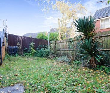 3 bedroom terraced house to rent - Photo 6